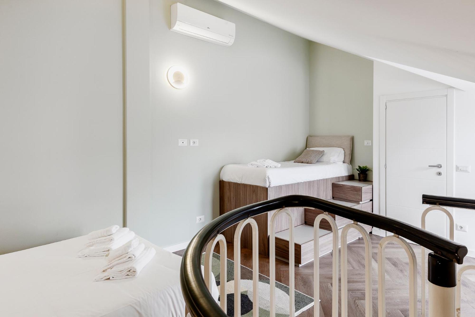 Stayeasy Argelati40 - Penthouse With 2 Bedrooms, 2 Bathrooms And Terrace - Navigli Milano Exteriör bild