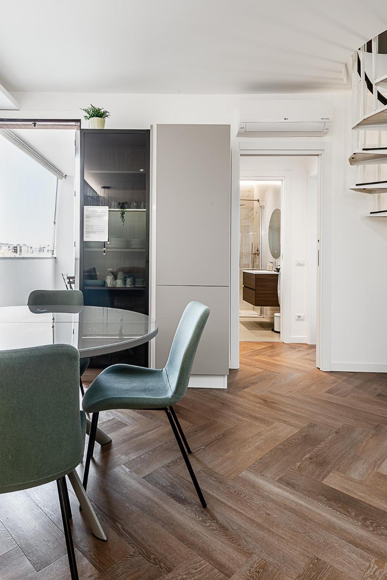 Stayeasy Argelati40 - Penthouse With 2 Bedrooms, 2 Bathrooms And Terrace - Navigli Milano Exteriör bild